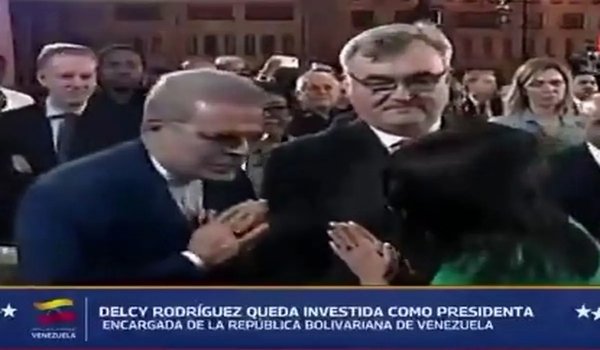 تبریک متفاوت سفیر ایران به رئیسجمهور ونزوئلا.txt 3 temp featured 8